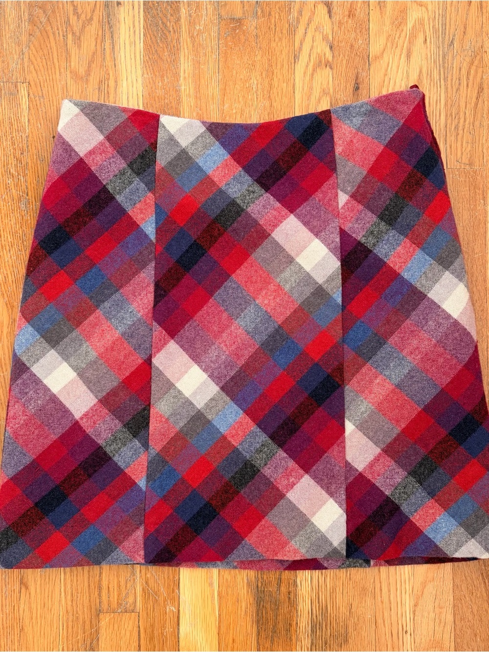 Wool Blend H&M Plaid A-Line Skirt in Red, Purple, Blue and White